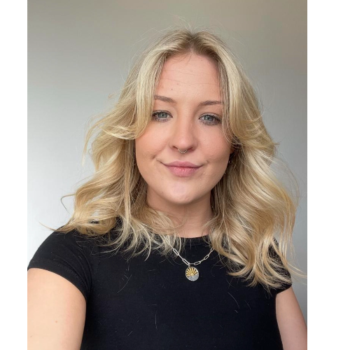 Amelia  (Principle Stylist)