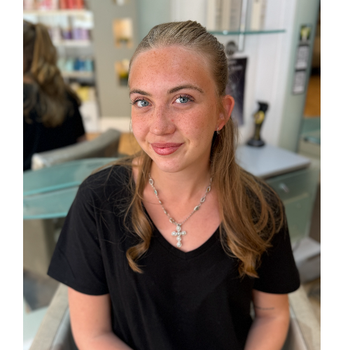 Abbie-Mae (Assistant)
